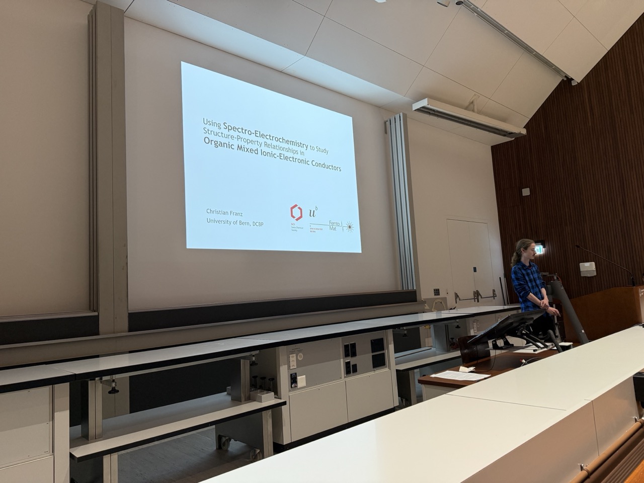 Christian presents his research at the SCS Fall meeting